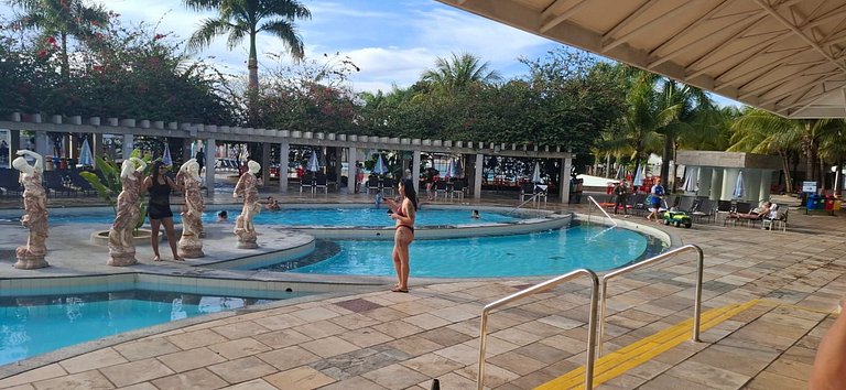 Lacqua diRoma II Flat 223 Parque Aquático 24h • 13 Piscinas