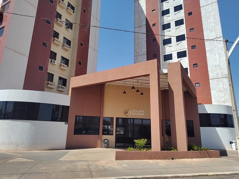 Golden Dolphin Supreme