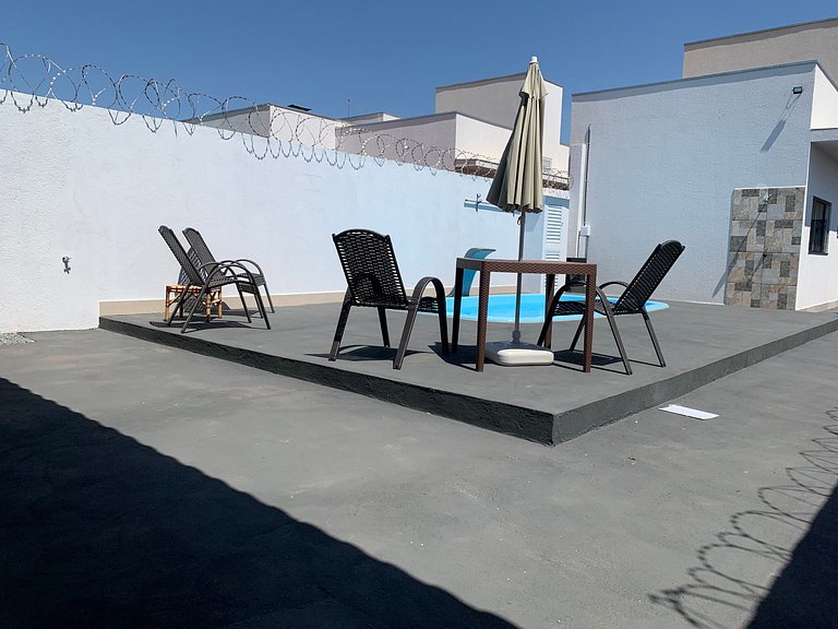 Linda Casa com Piscina aquecida e área de Lazer