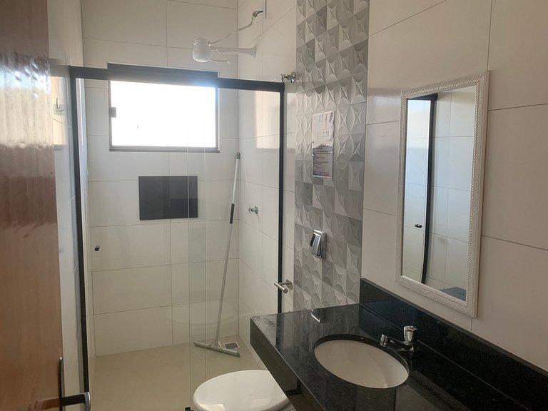 Linda Casa com Piscina aquecida e área de Lazer