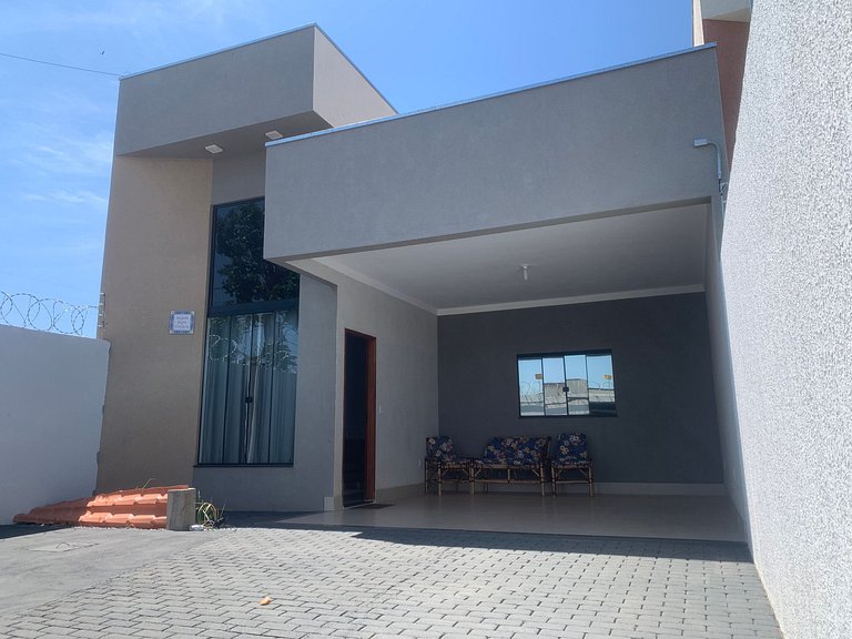 Linda Casa com Piscina aquecida e área de Lazer