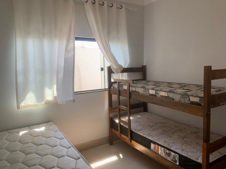 Linda Casa com Piscina aquecida e área de Lazer