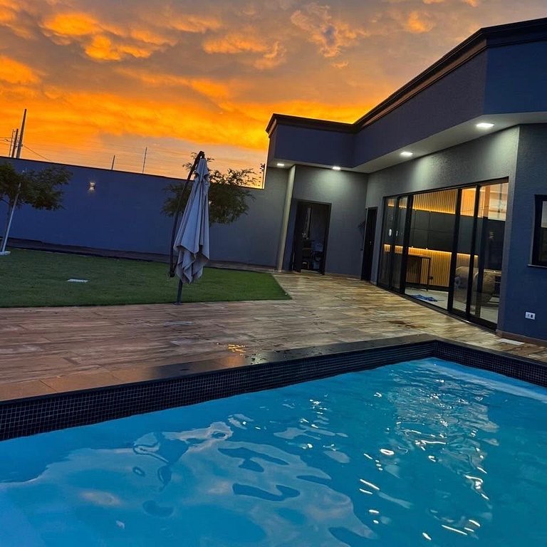 Edícula Jardim Alvorada Piscina em Foz do Iguaçu